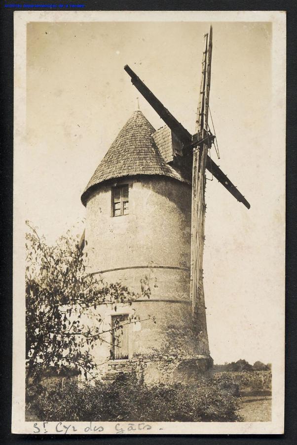 Villa Moulin à vent le champ du trail à Saint-Cyr-des-Gats Extérieur photo